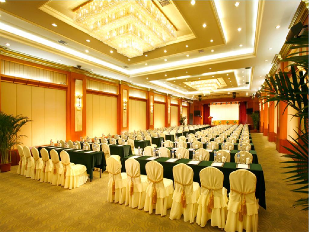 Kerren Hotel ต้าเหลียน ภายนอก รูปภาพ